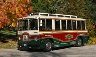 Quad Cities Wedding Trolley 